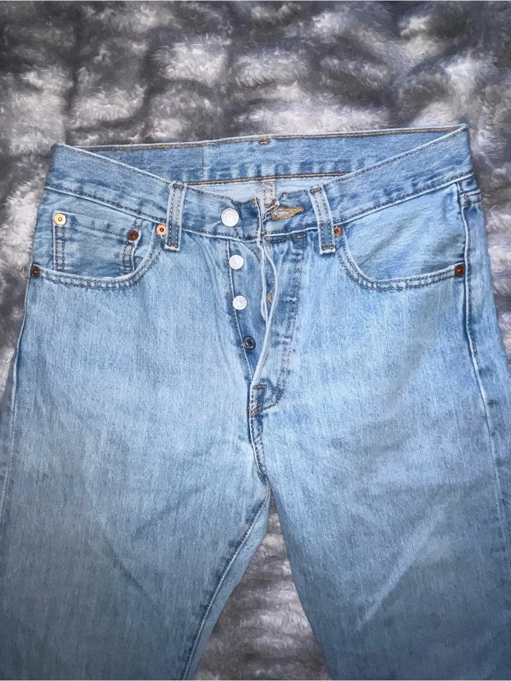 Levi's Men's Light Wash Straight Leg Jeans
